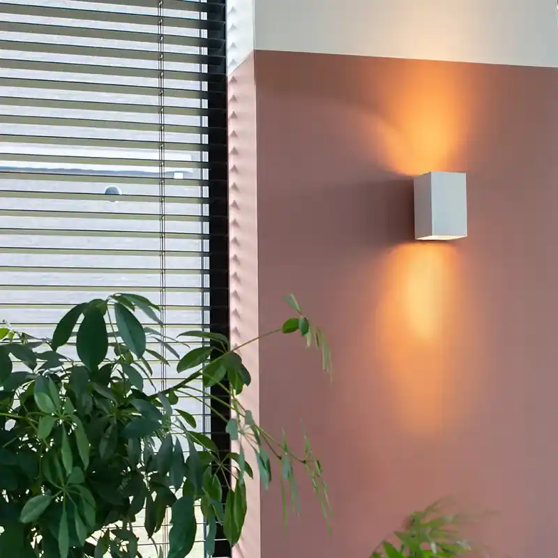 Modern fali lámpa fehér négyzet alakú 2-lámpás - Sandy Outlet