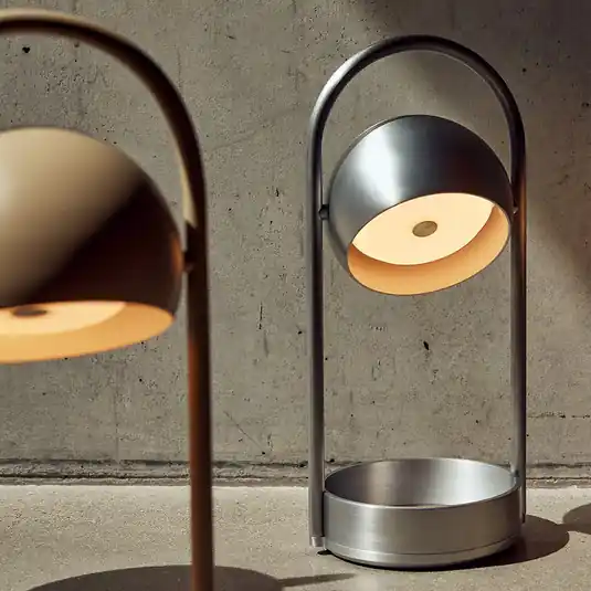 Akciós ár FRANDSEN LED tölthető asztali világítás Ball Portable, homokszürke, acél