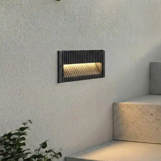 Végkiárusítás Lucande LED beépíthető fali lámpa Tavion, 25 cm, antracit, IP65