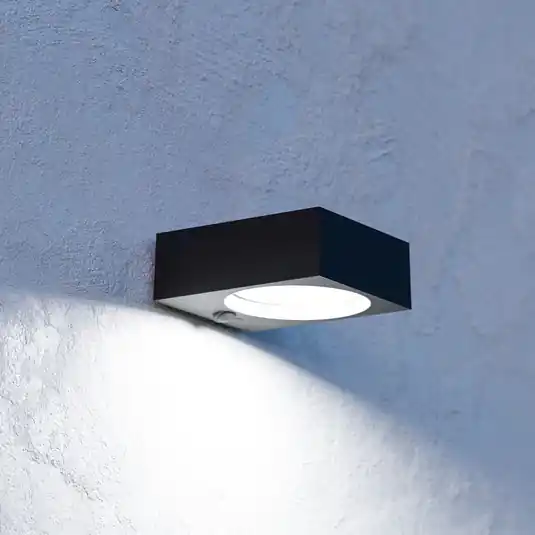 Darfano napelemes LED kültéri falilámpa, fekete, szélesség 14 cm Biztonságos fizetés