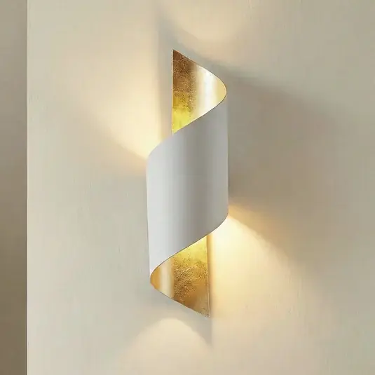Lindby fali lámpa Vanni, fehér/arany, fém, magasság 52cm Utolsó esély