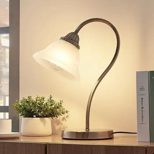 Végkiárusítás Lindby Mialina asztali lámpa, 42 cm, fehér, üveg, fém