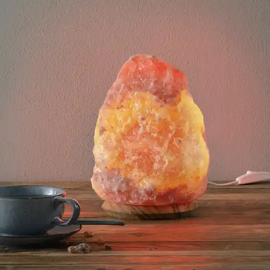 Korlátozott ajánlat ROCK - Sókristály lámpa 4-6 kg, magassága kb. 23 cm