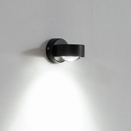 Rendeld meg most Lindby Jyla fali világítás, fekete, alulról rögzített foglalat