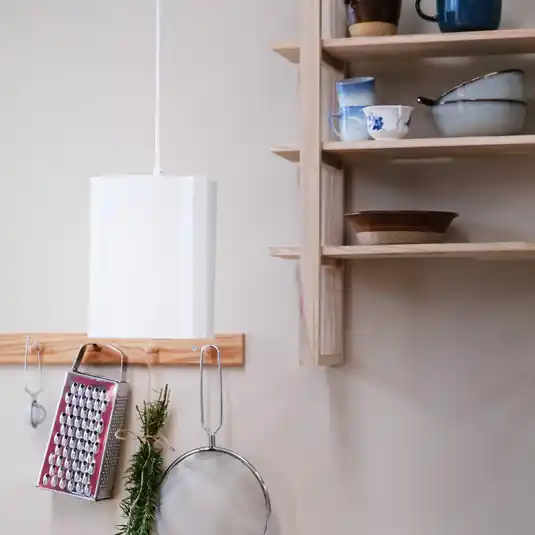 Dyberg Larsen Wum lógó lámpa Ø 18,5 cm fehér Exkluzív ajánlat