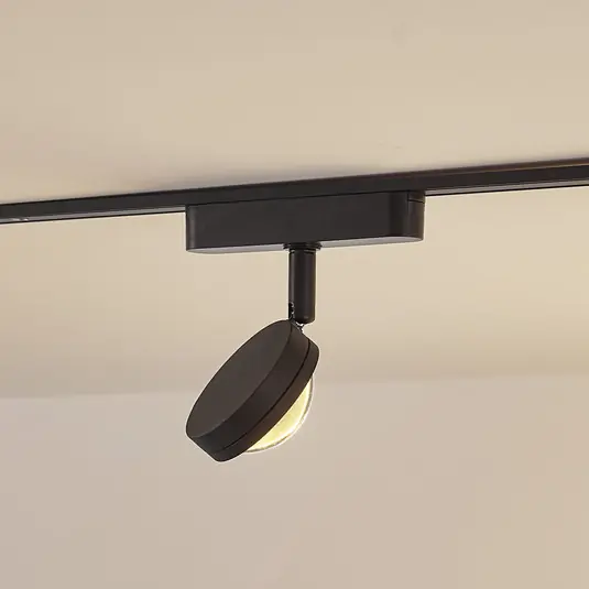 Lindby LED-es reflektor 48 V Lumaro, fekete, Ø 7,3 cm, alumínium, Bestseller