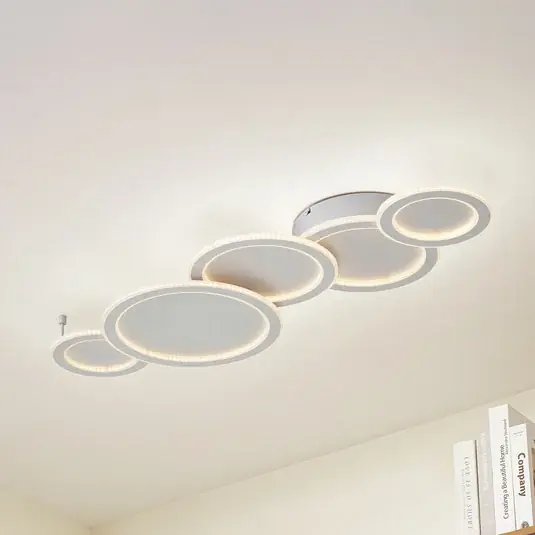 Lucande LED-es mennyezeti lámpa Diala, fehér, fém, 96 cm Végkiárusítás