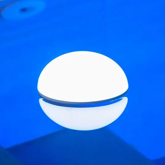 Különleges ajánlat Newgarden LED-es újratölthető vízi lámpa Coco, IP68, RGBW