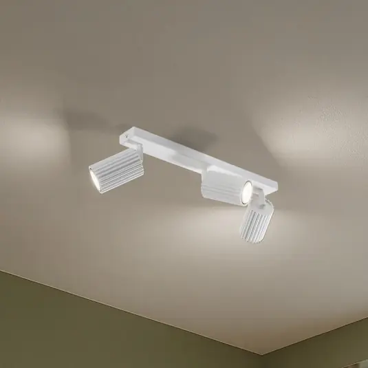 Carbon mennyezeti spotlámpa, fehér, 45 cm hosszú, alumínium, 3 lámpás. Szezonális akció